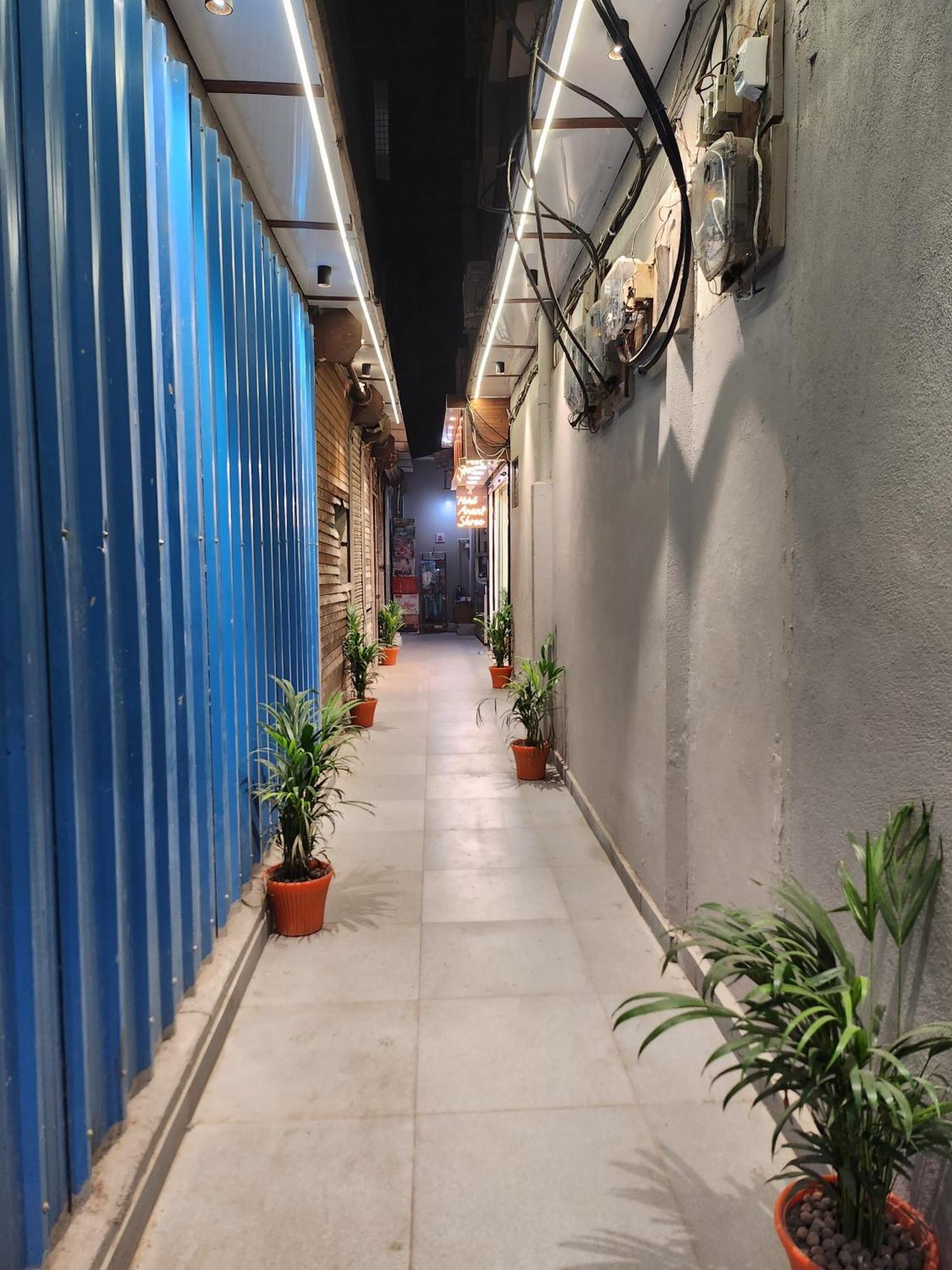 Hotel Anantshree 우자인 외부 사진